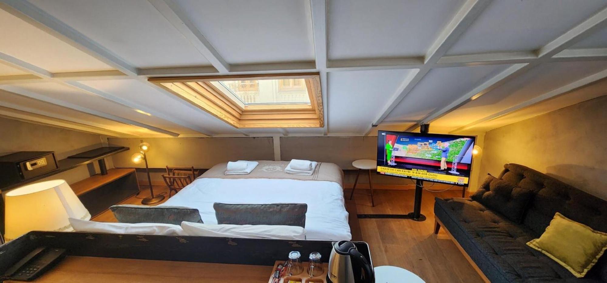 Aleksandr Pera Hotel Istanbul Exterior photo